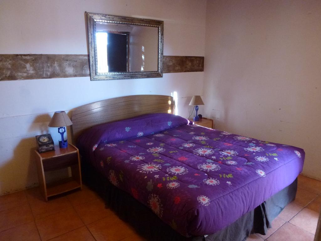 Hostel El Toconar ซานเปโดร เด อาตากามา ภายนอก รูปภาพ